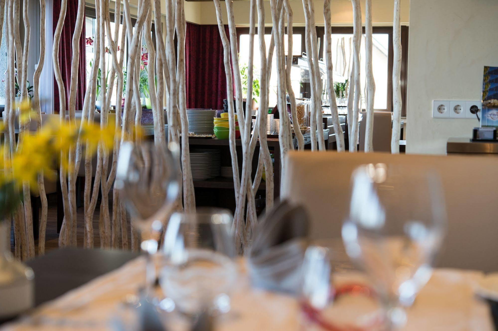 Hotel Saint Fiacre Bourscheid Zewnętrze zdjęcie